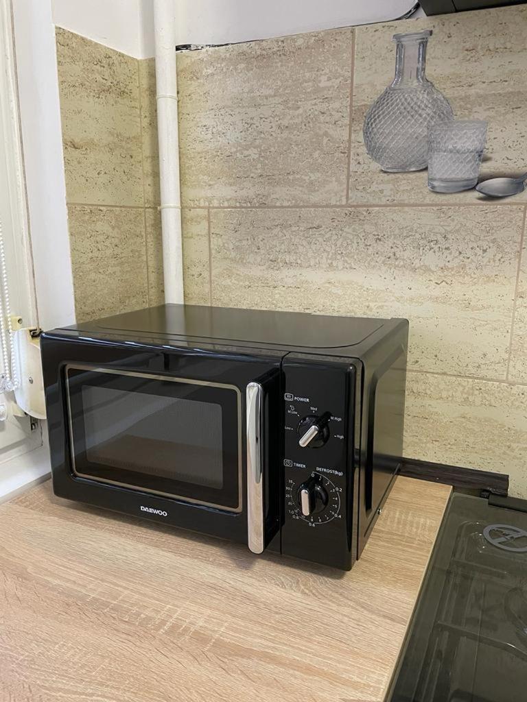 Mav Bucharest Apartment Luaran gambar